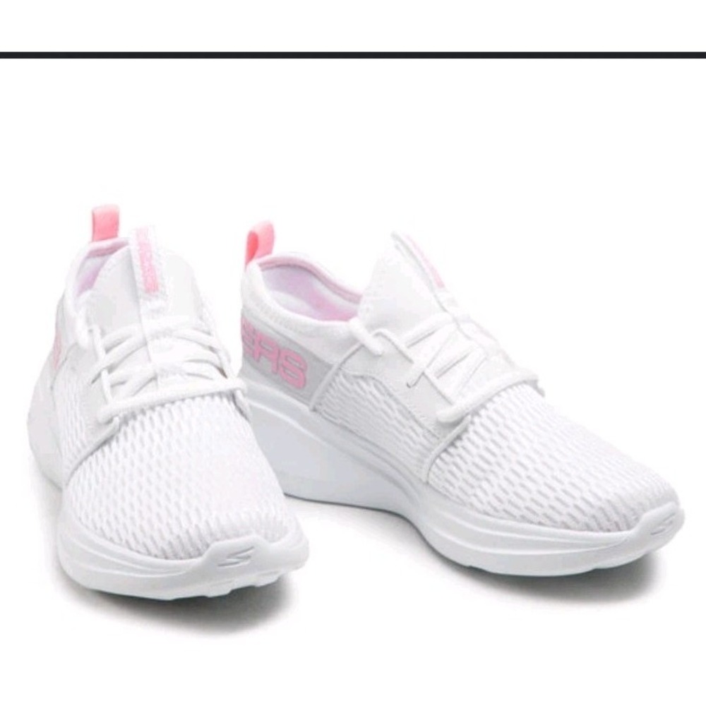 Skechers Women's Go Run Fast Glimmer Sneakers Shoes 128012 White/Pink SZ 10